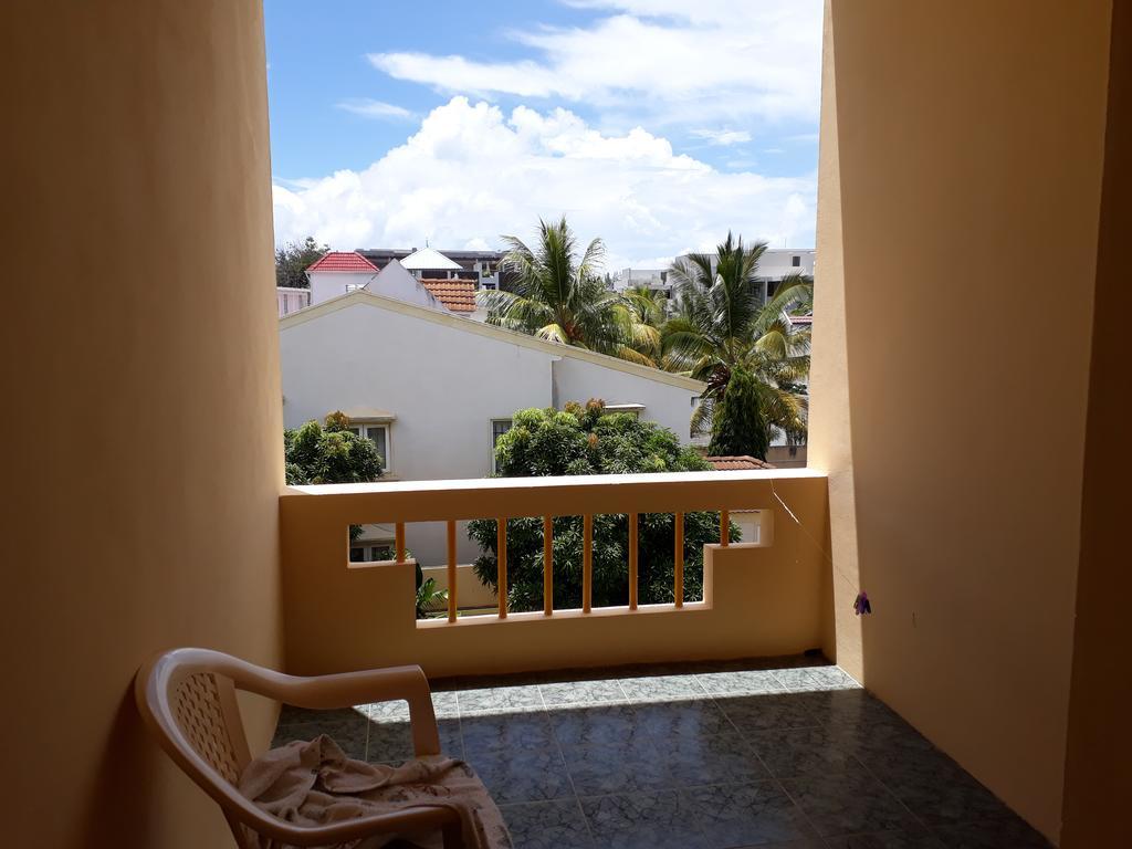 Allamanda Apartments - 100M Bain Boeuf Beach Luaran gambar