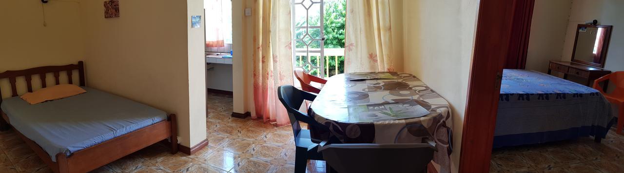 Allamanda Apartments - 100M Bain Boeuf Beach Luaran gambar